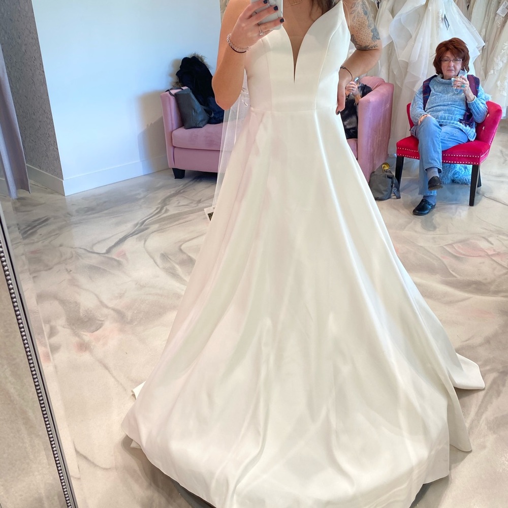 Essence of Australia A Line Satin Ballgown